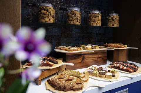 Novotel Amsterdam City, Breakfast area