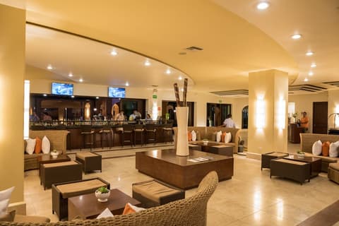 Tesoro Los Cabos, Lobby sitting area