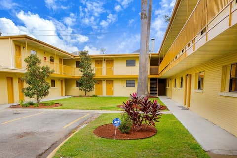 Rodeway Inn & Suites Houston near Medical Center