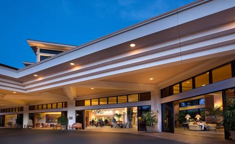 Maui Coast Hotel, Lobby