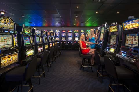 Divi Flamingo Beach Resort & Casino