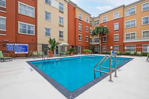 Extended Stay America Suites Orlando Conv Ctr 6443 Westwood