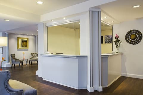 Residhome Nice Promenade, Reception