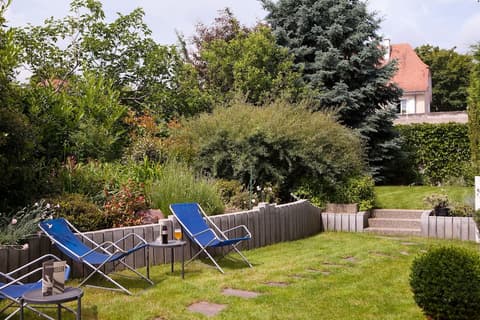 Logis Hôtel Beauséjour Colmar, Garden