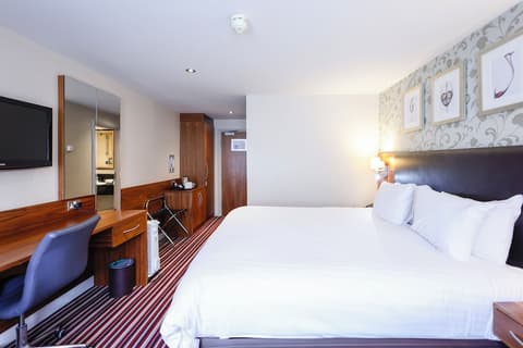 Gloucester Robinswood Hotel by Sunday