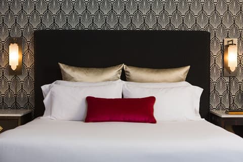 The Allegro Royal Sonesta Hotel Chicago Loop, Room