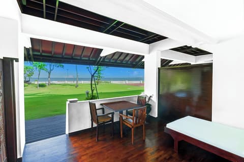 Discovery Kartika Plaza Hotel, Terrace/patio