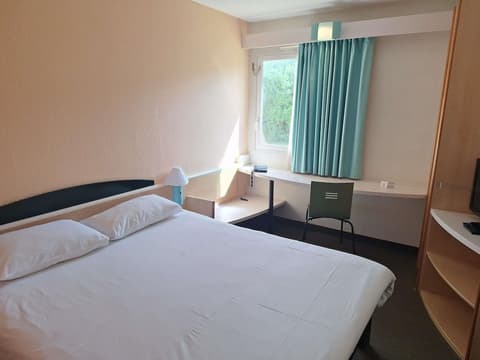 ibis Setubal