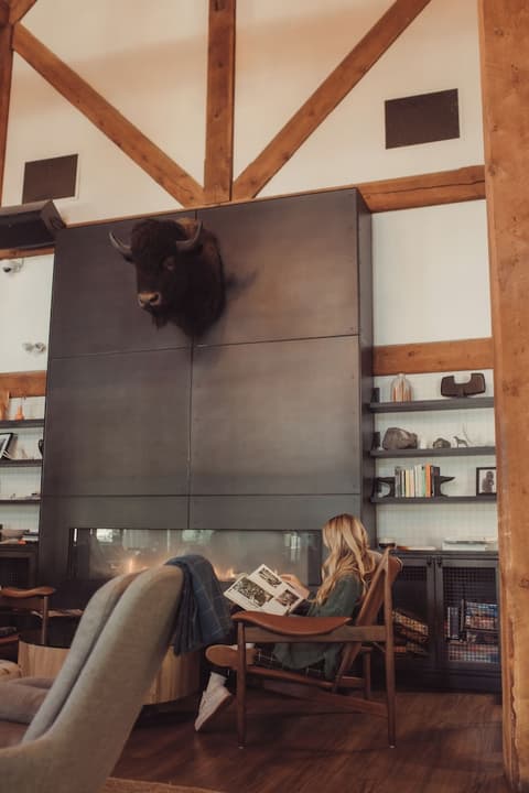 Buffalo Mountain Lodge