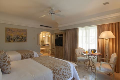 Grand Isla Navidad Golf & Spa Resort with Marina