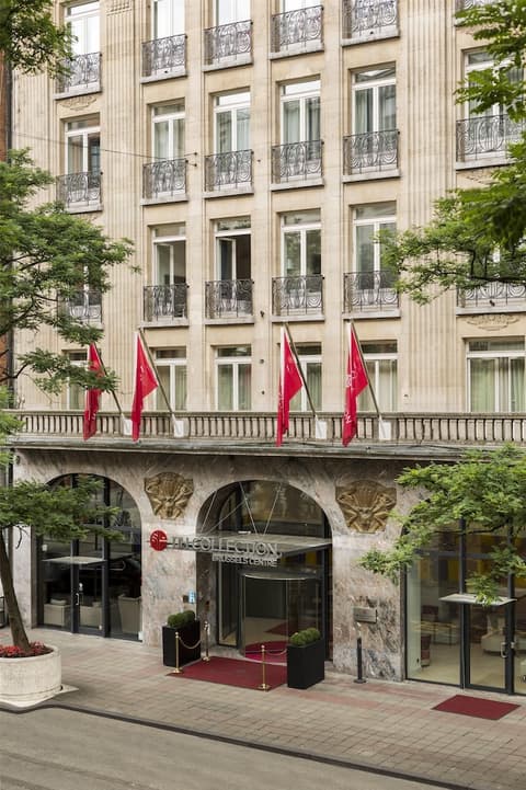 NH Collection Brussels Centre, Exterior
