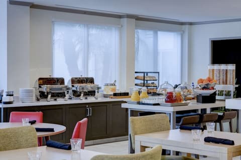 Hilton Garden Inn Anaheim Garden Grove