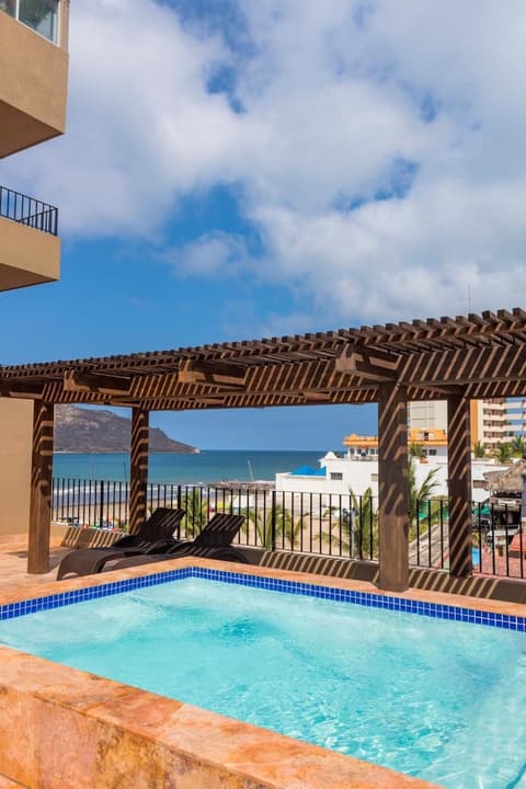 Hotel Playa Mazatlan, Pool
