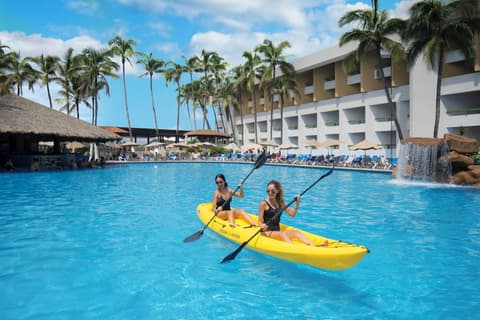 El Cid Castilla Beach Hotel