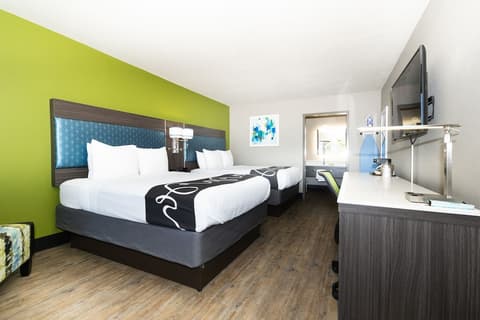 SureStay Plus Hotel by Best Western Point Richmond