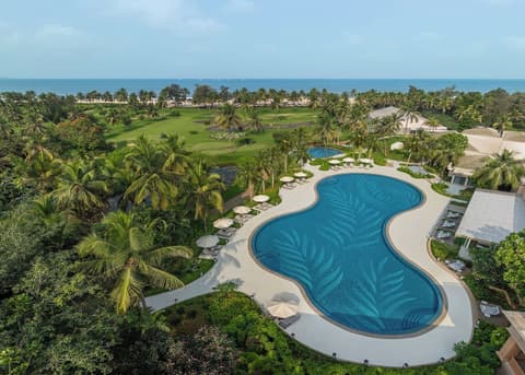 The St. Regis Goa Resort, Outdoor pool