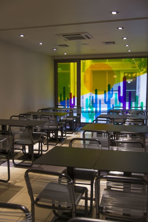 Hotel Olympic, Meeting facility