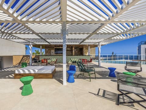 Novotel Salvador Rio Vermelho, Miscellaneous