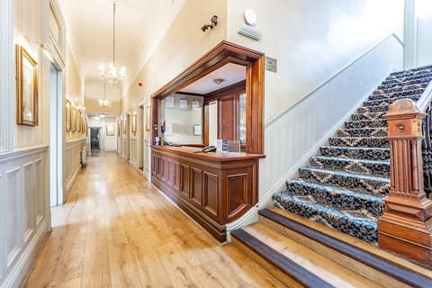 Best Western Limpley Stoke Hotel