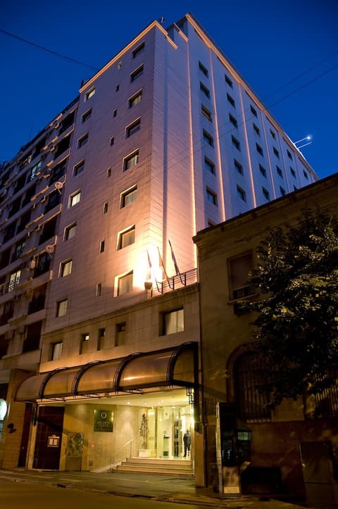Argenta Tower Hotel & Suites, Front of property