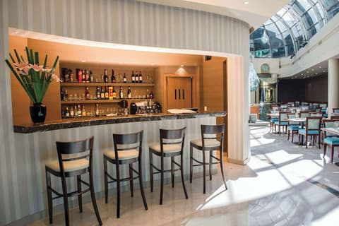 Howard Johnson Plaza by Wyndham Buenos Aires Florida Street, 