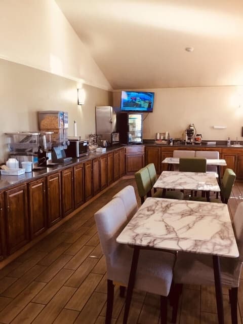 Super 8 by Wyndham Cheyenne WY