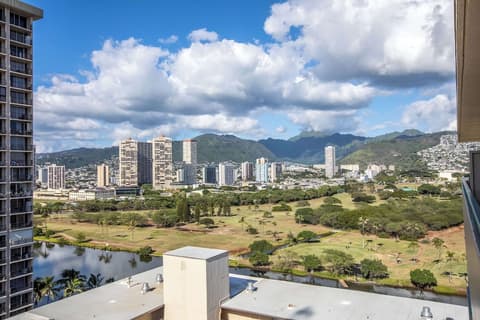 Aqua Aloha Surf Waikiki