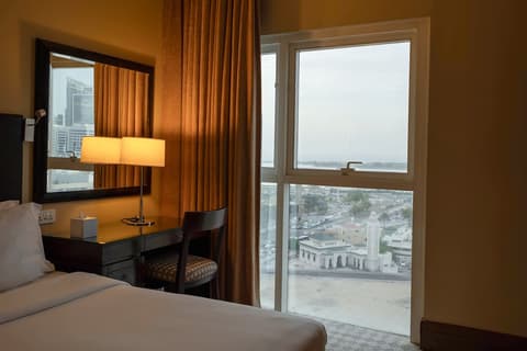 Sheraton Khalidiya Hotel, Room