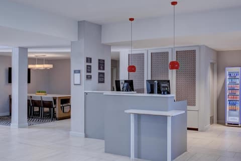 Homewood Suites by Hilton Anaheim-Main Gate Area