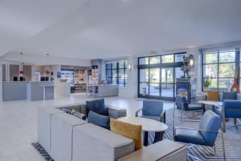 Homewood Suites by Hilton Anaheim-Main Gate Area