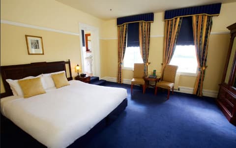 The Carrington Hotel, Room