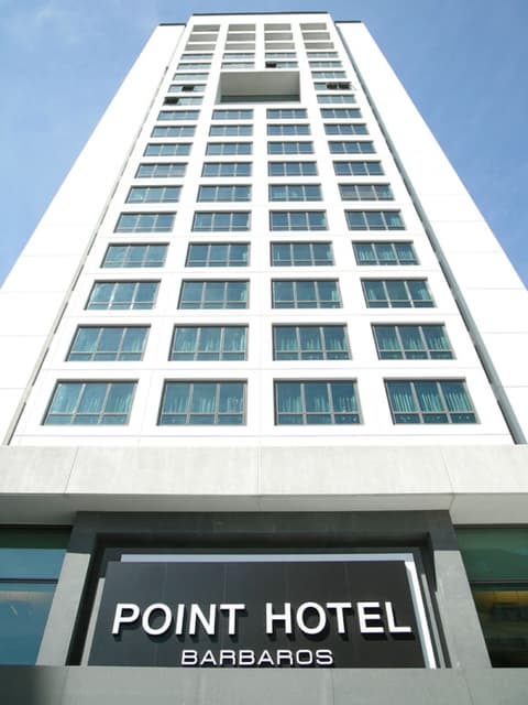 Point Hotel Barbaros, Front of property