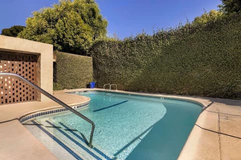 Best Western Royal Palace Inn & Suites