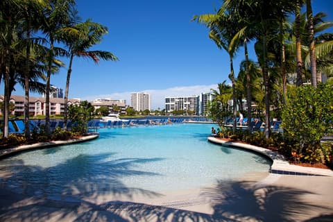 Doubletree Resort by Hilton Hollywood Beach, Pool