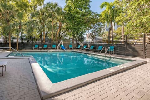 Comfort Inn & Suites Downtown Brickell - Port of Miami, Pool
