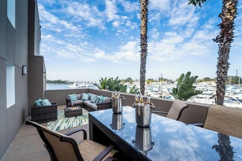 The Dana on Mission Bay, Room