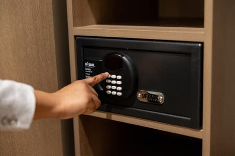 Radisson Hotel Salt Lake City Downtown