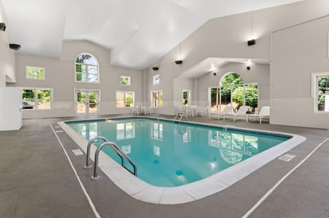 Country Inn & Suites by Radisson, Roanoke, VA