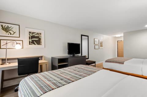 Country Inn & Suites by Radisson, Roanoke, VA, Room