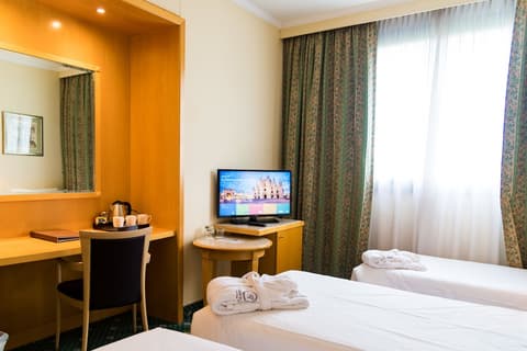 City Life Hotel Poliziano - by R Collection Hotels