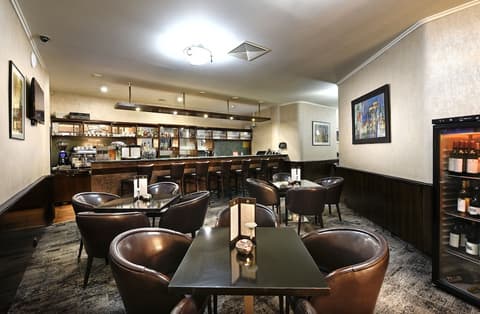 Hotel Tatra, Bar (on property)