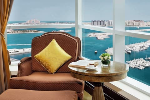 Al Habtoor Grand Resort, Autograph Collection®