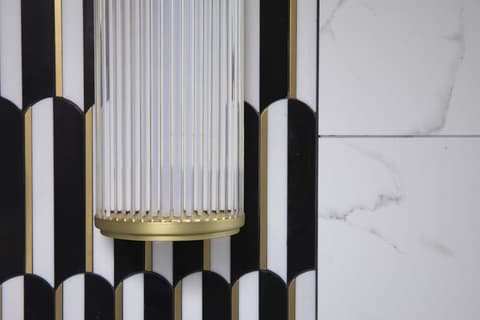 Hotel Aiglon, Bathroom