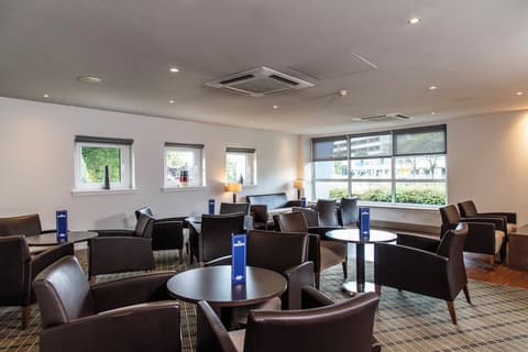 Holiday Inn Express Glasgow Airport by IHG