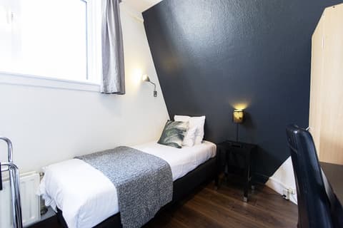 Quentin Museum Square Hotel, Room