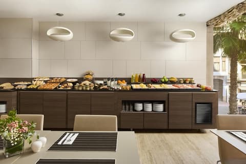 NH Castellón Mindoro Hotel