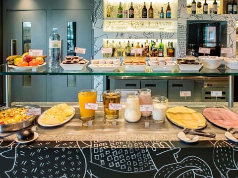 ibis Mendoza Hotel, Restaurant