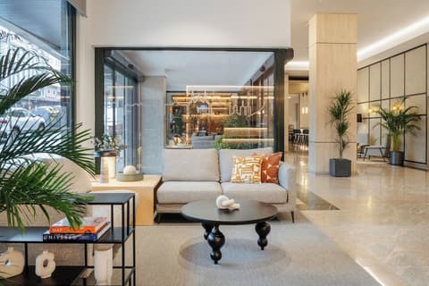 Hotel Santiago Plaza Affiliated by Meliá