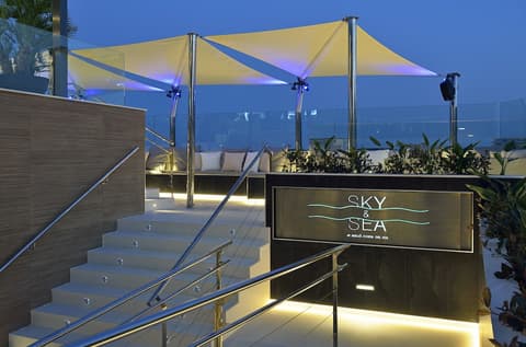 Melia Costa Del Sol, Rooftop pool