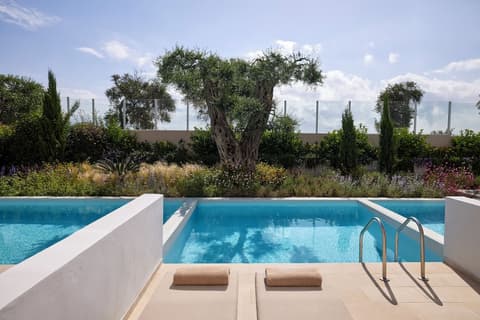 MarBella, Mar-Bella Collection, Room